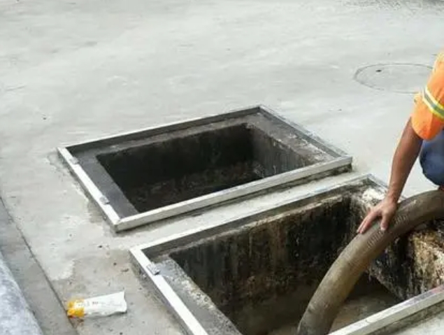 西昌镇化粪池清理